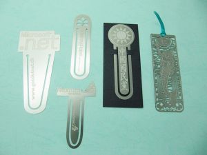 白鐵蝕刻縷空書籤