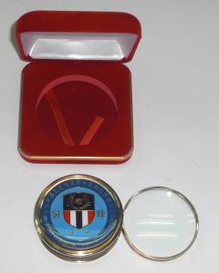 Magnifying glass  & box