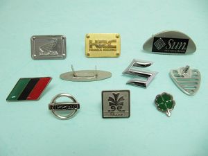 銅壓包包商標、銘版