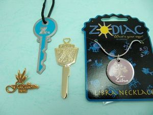 Necklace + decorative pieces