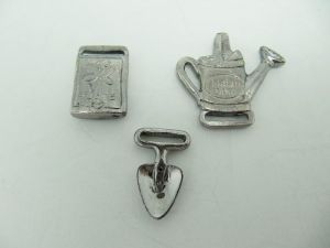 Pewter  tag  piece
